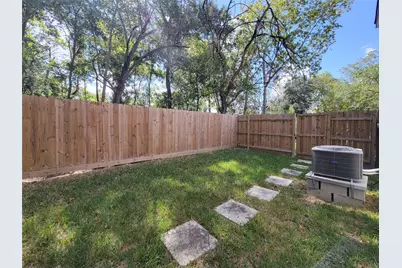 7202 Sandle Street #A, Houston, TX 77088 - Photo 28