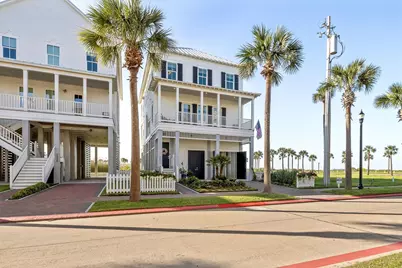 2646 E Seaside Drive, Galveston, TX 77550 - Photo 4