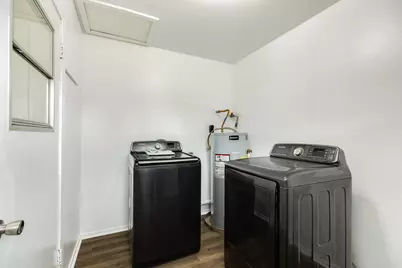 212 Avenue B, Brazoria, TX 77422 - Photo 18