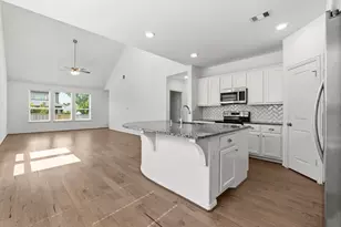 141 Emory Birch Dr, Montgomery, TX 77316 - Photo 8