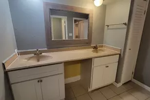 12714 Corning Dr, Houston, TX 77089 - Photo 16