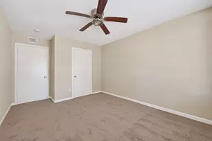 3927 Prudence Dr, Houston, TX 77045 - Photo 20