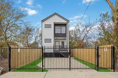 2207 Des Chaumes Street, Houston, TX 77026 - Photo 1