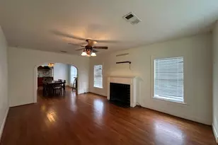 4808 Woodrow Dr, Galveston, TX 77551 - Photo 10