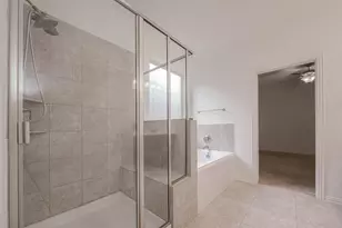 2261 Oak Cir Dr N, Conroe, TX 77301 - Photo 30