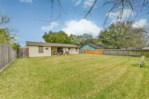 311 25th Ave N, Texas City, TX 77590 - Photo 24