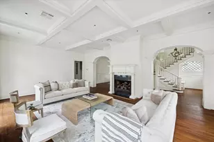 200 Westmoreland St, Houston, TX 77006 - Photo 8