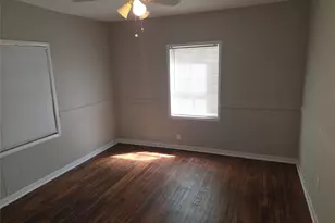 505 Peggy St, Baytown, TX 77520 - Photo 10