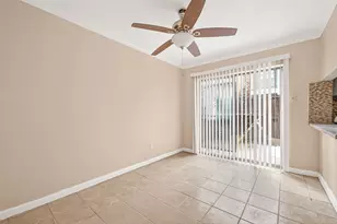 9350 Country Creek Dr, Houston, TX 77036 - Photo 20