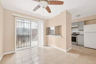 9350 Country Creek Dr, Houston, TX 77036 - Photo 16