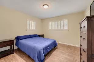 1200 Plantation Dr, Dickinson, TX 77539 - Photo 22