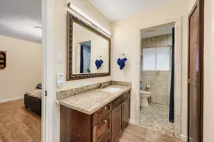 1200 Plantation Dr, Dickinson, TX 77539 - Photo 14