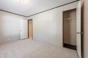 8700 Patricia Ln, Hitchcock, TX 77563 - Photo 16