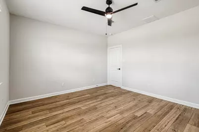 15749 Bayberry Trace Drive, Conroe, TX 77303 - Photo 14