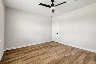 15749 Bayberry Trce Dr, Conroe, TX 77303 - Photo 14