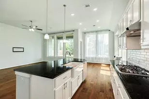 4015 Shackleton Ct, Iowa Colony, TX 77583 - Photo 12