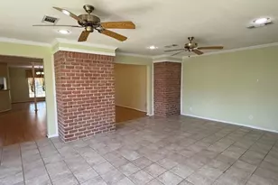 9260 Meadowbend Dr, Beaumont, TX 77706 - Photo 22