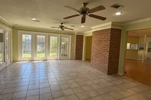 9260 Meadowbend Dr, Beaumont, TX 77706 - Photo 4