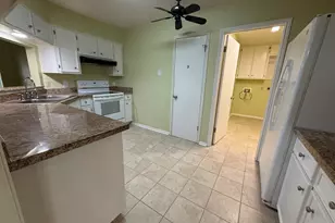 9260 Meadowbend Dr, Beaumont, TX 77706 - Photo 28