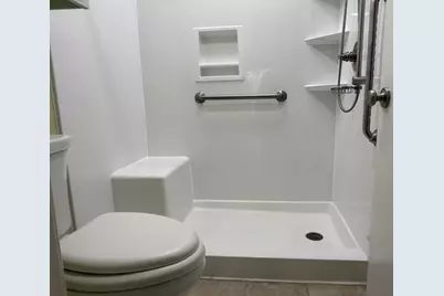 9260 Meadowbend Drive, Beaumont, TX 77706 - Photo 32