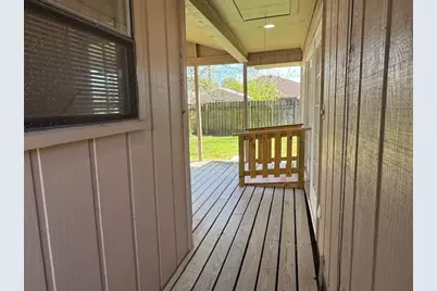 9260 Meadowbend Drive, Beaumont, TX 77706 - Photo 28