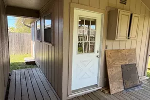 9260 Meadowbend Dr, Beaumont, TX 77706 - Photo 30
