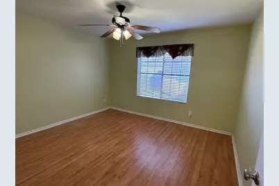 9260 Meadowbend Drive, Beaumont, TX 77706 - Photo 18