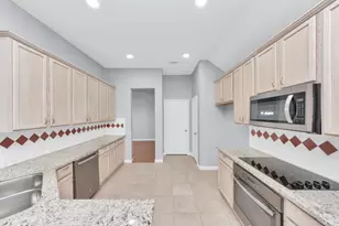 1819 Misty Falls Ln, Richmond, TX 77406 - Photo 12