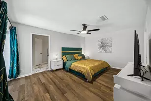 2930 Riata Ln, Houston, TX 77043 - Photo 22