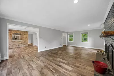 906 Quaker Bend Drive, Friendswood, TX 77546 - Photo 6