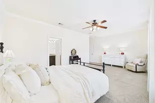 22 Tassia Ln, Pasadena, TX 77058 - Photo 18