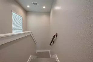 7703 Rainbow Close Ln, Houston, TX 77055 - Photo 22