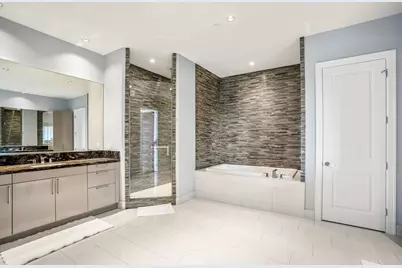 1409 Post Oak Boulevard #1804, Houston, TX 77056 - Photo 26