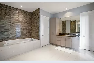 1409 Post Oak Boulevard #1804, Houston, TX 77056 - Photo 30