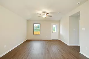 11732 Whirlaway Dr, Willis, TX 77318 - Photo 12