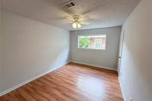 1902 New Orleans St, Deer Park, TX 77536 - Photo 16