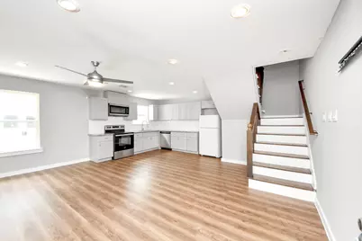 8125 Eastover Street #B, Houston, TX 77028 - Photo 2