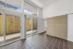 3407 Roseland St, Houston, TX 77006 - Photo 6