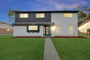 6035 Cartagena St, Houston, TX 77035 - Photo 2