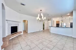 14214 Ayers Rock Rd, Sugar Land, TX 77498 - Photo 6