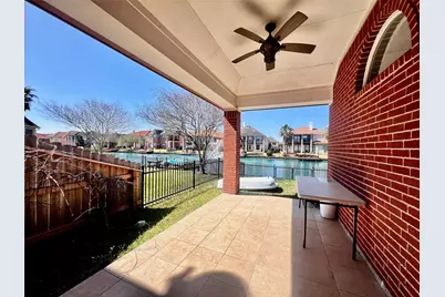 14214 Ayers Rock Road, Sugar Land, TX 77498 - Photo 18