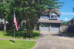 14244 Oak Chase Dr, Houston, TX 77062 - Photo 2