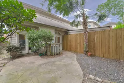 5413 Rose Street, Houston, TX 77007 - Photo 8