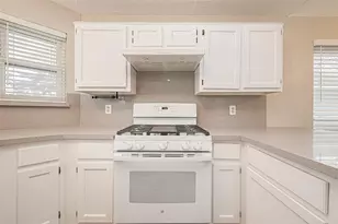 9247 Autumnsong Dr, Houston, TX 77064 - Photo 22