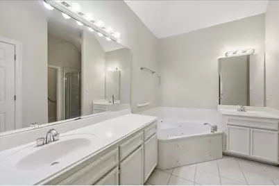 2831 Meadowbrook Lane, Port Neches, TX 77651 - Photo 22
