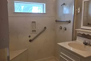 417 W Lewis Street W, Conroe, TX 77301 - Photo 6