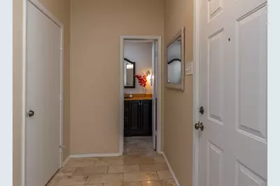 2228 S Piney Point Rd #109, Houston, TX 77063 - Photo 8