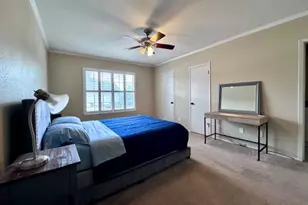 2228 S Piney Point Rd, Houston, TX 77063 - Photo 12