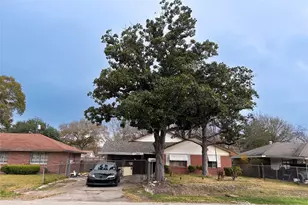 513 Sunnyside St, Houston, TX 77076 - Photo 2