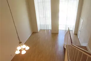 12633 Memorial Dr, Houston, TX 77024 - Photo 2